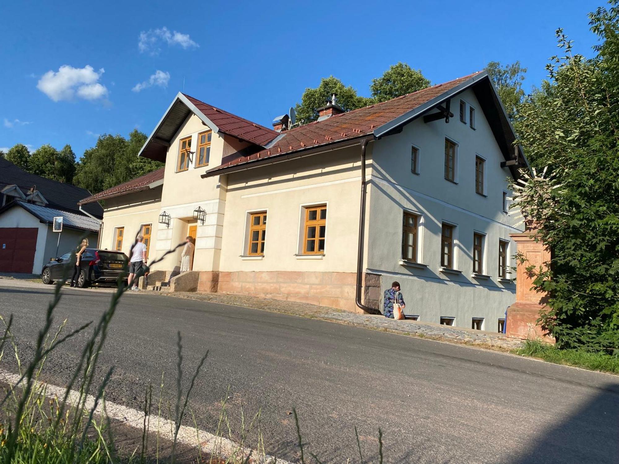 Droom B&B Cermna Экстерьер фото
